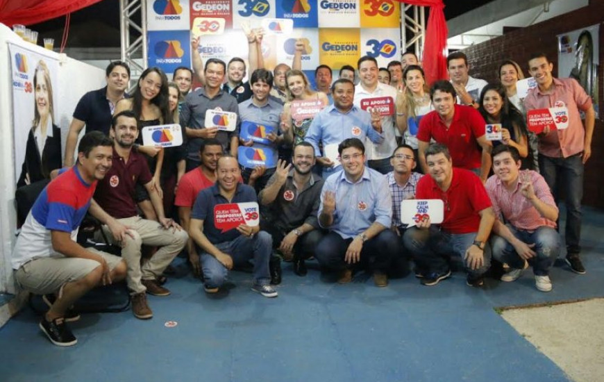 Gedeon se reúne com advogados previdenciários