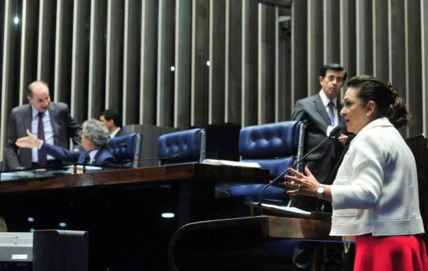 Kátia diz que momento é inoportuno para aumento