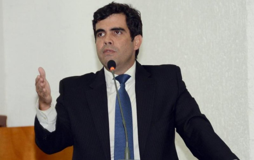 Deputado estadual Ricardo Ayres