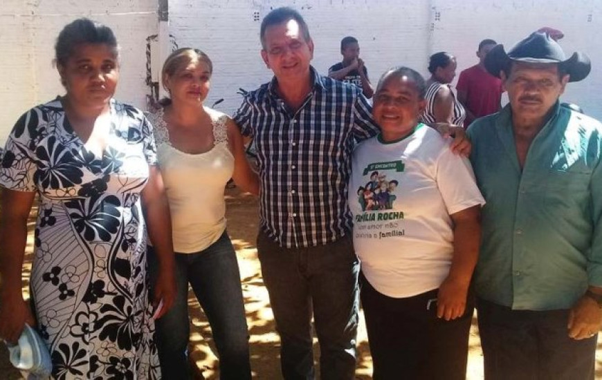 Toinho se reúne com comunidade portuense para falar da proposta