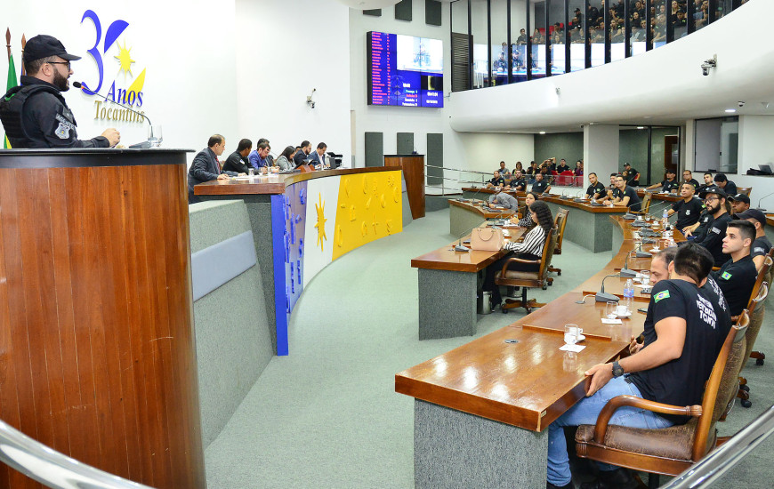 Audiência reuniu deputados, agentes penitenciários e outras autoridades