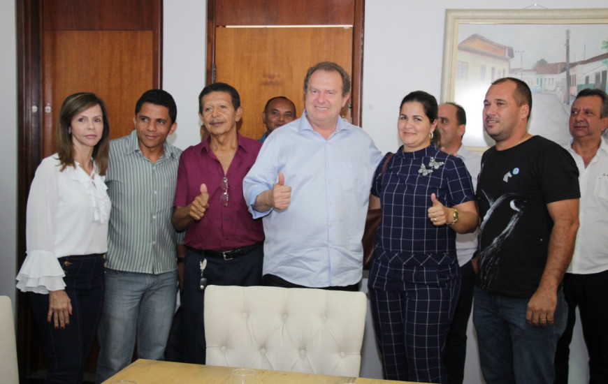 Prefeitos que apoiavam Vicentinho e Kátia Abreu declaram apoio a Mauro Carlesse