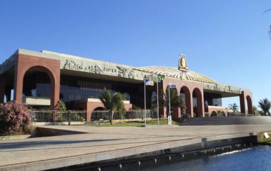 Governo publica mais exonerações no Diário Oficial dessa quarta