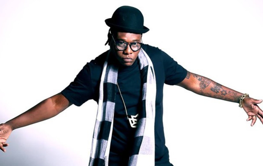 MC Sapão comanda baile funk em Palmas