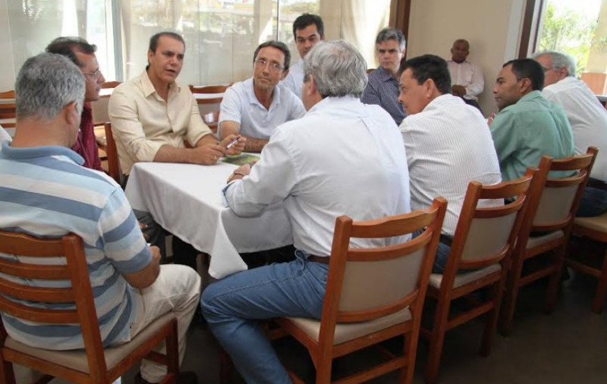 Reunião aconteceu no Posto Décio