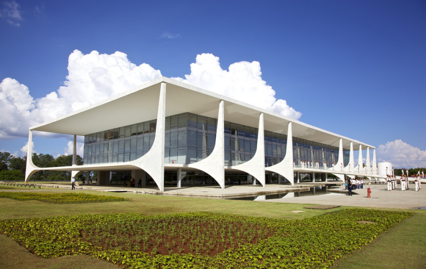 Eleição para presidente acontece em seis meses