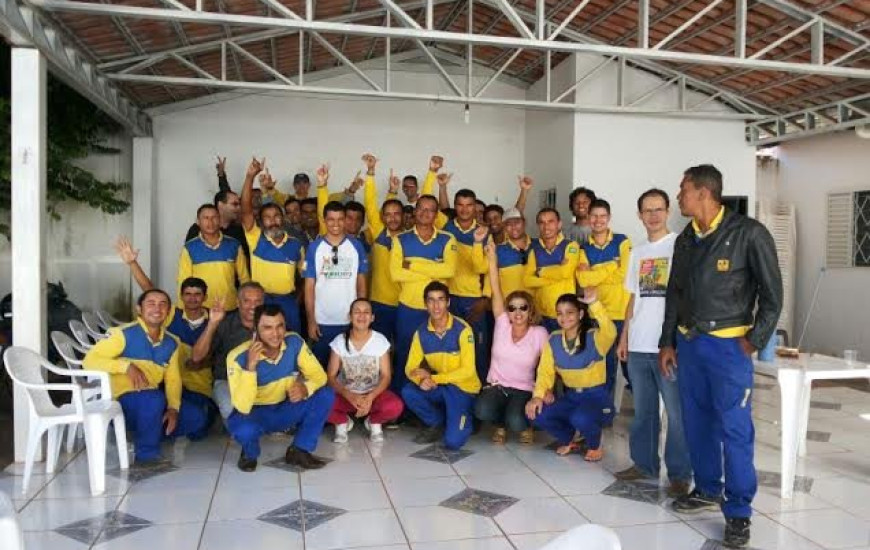 Servidores reinvindicam melhorias salariais