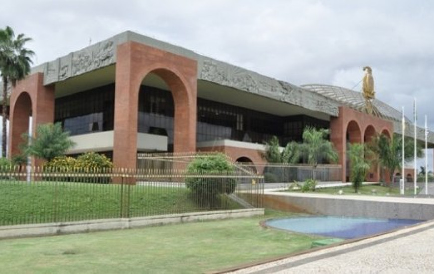 Cinco concorrem a governador do Tocantins