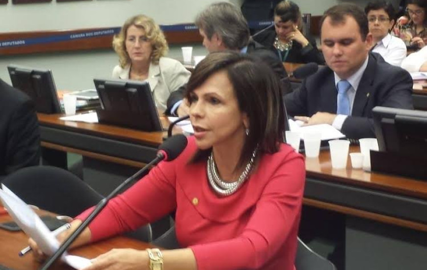 Dorinha repudiou atitude dos Policiais