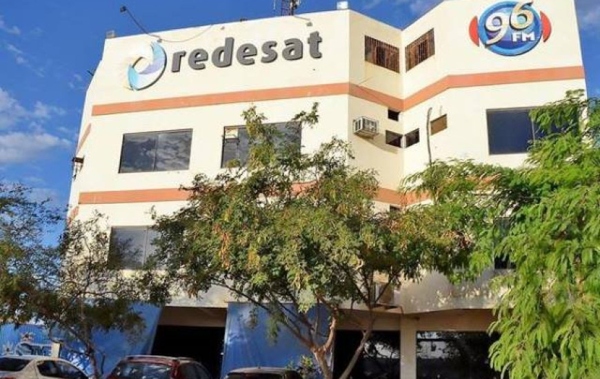 Justiça determina pagamento de aluguéis da Redesat