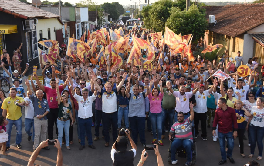Carlesse é recebido em caminhada em Gurupi