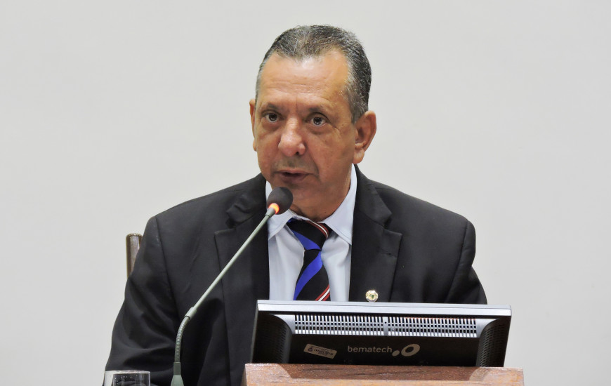 Município tem mais de 50 mil habitantes e não possui UTI