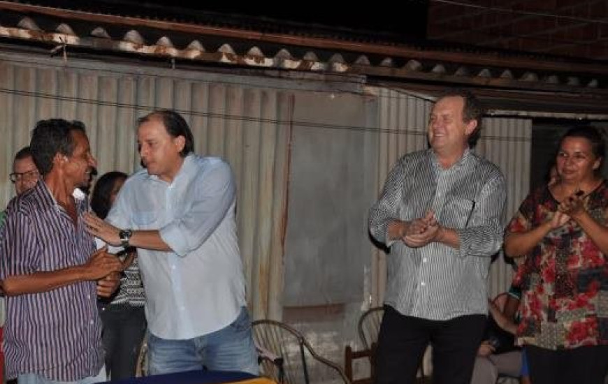 Kairo Bernardo e Mauro Carlesse em reunião do PHS