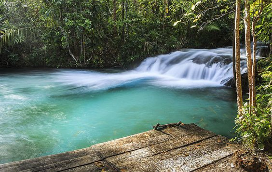 Chegando ao Jalapão, no Tocantins, fervedouros são uma atração imperdível