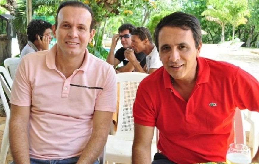 Dito, ao lado de Gaguim: candidato