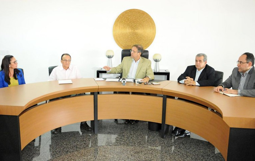 Governo anuncia liberação de CRP