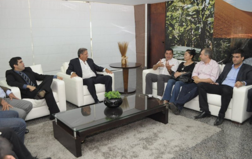 Governador recebe nova executiva do PSB