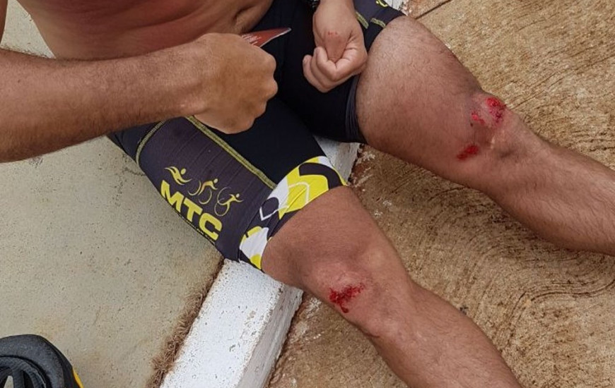 Professor foi atropelado enquanto pedalava