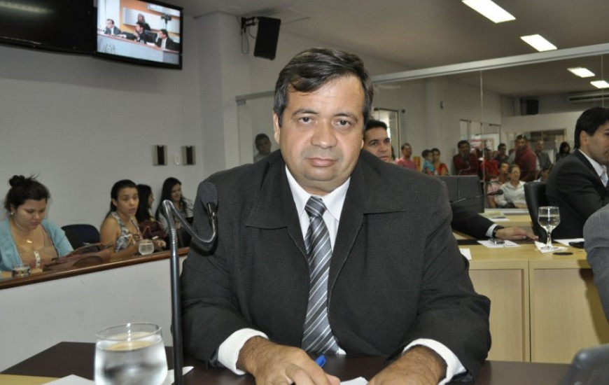 Joel Borges: base volta menos apaixonada