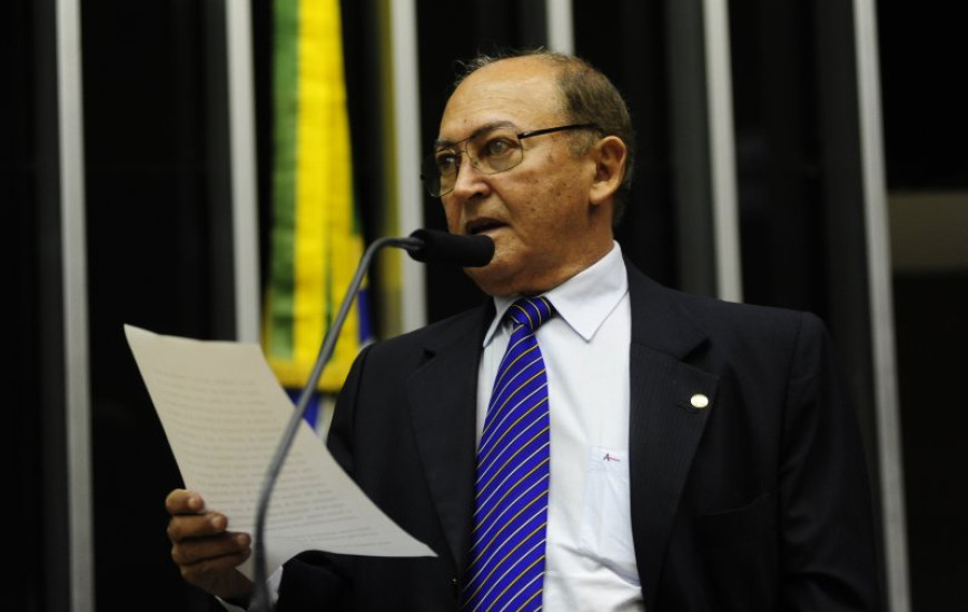 Deputado federal Lázaro Botelho