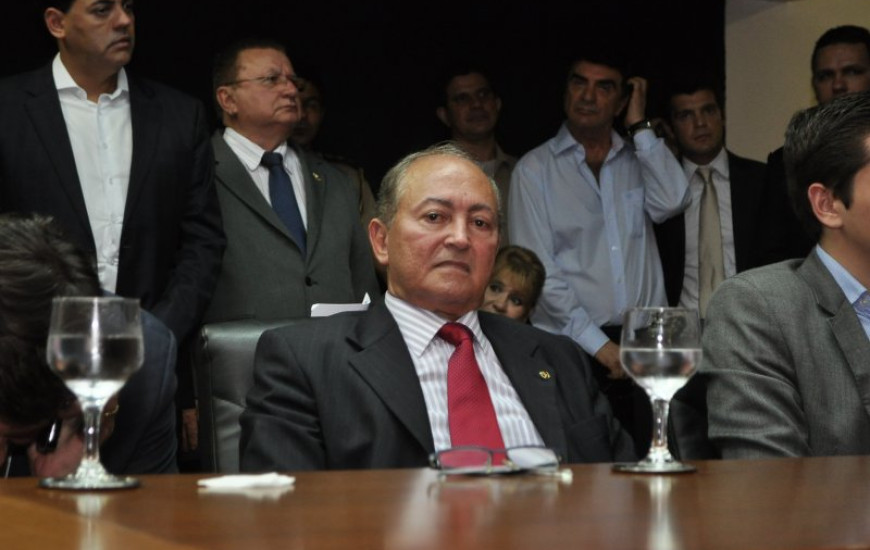 Deputado pede afastamento da CPI