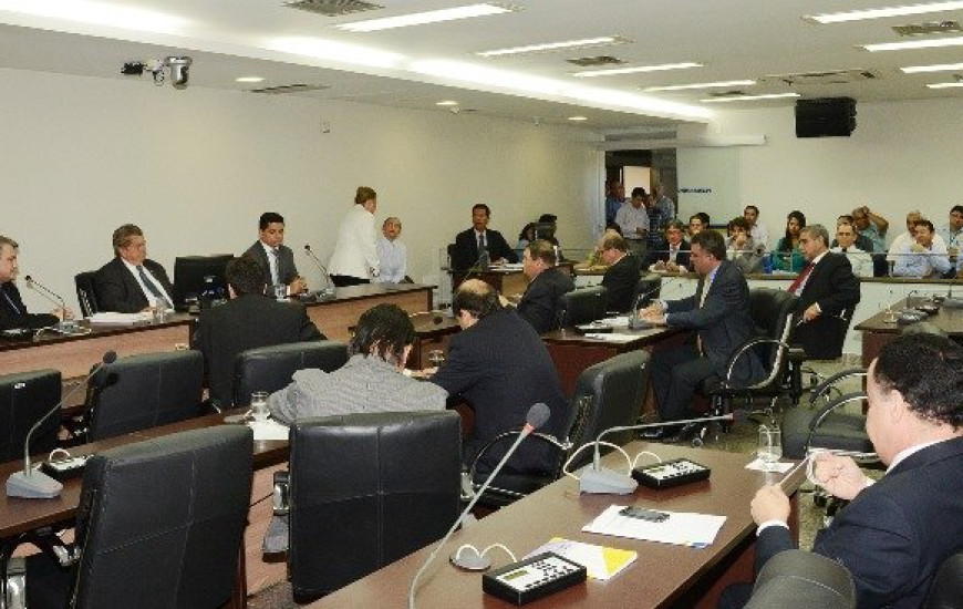 Deputados ouvem André de Matos na Comissão