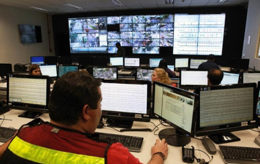 Sala de videomonitoramento em Curitiba