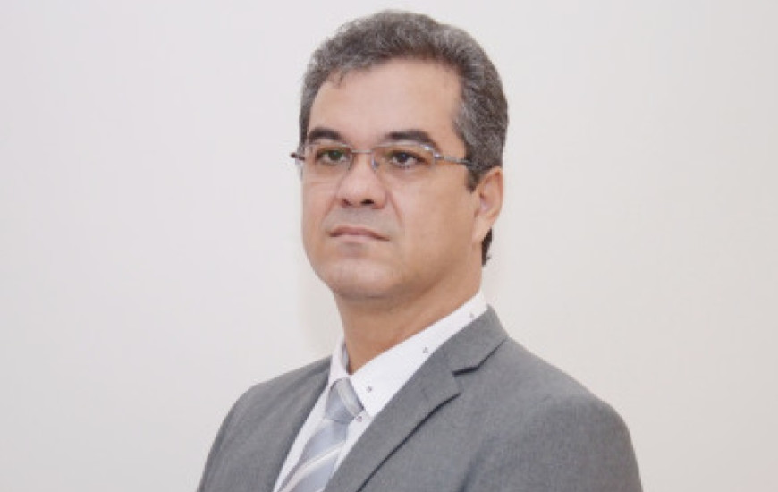 Presidente do Detran/TO, Cláudio Alex.