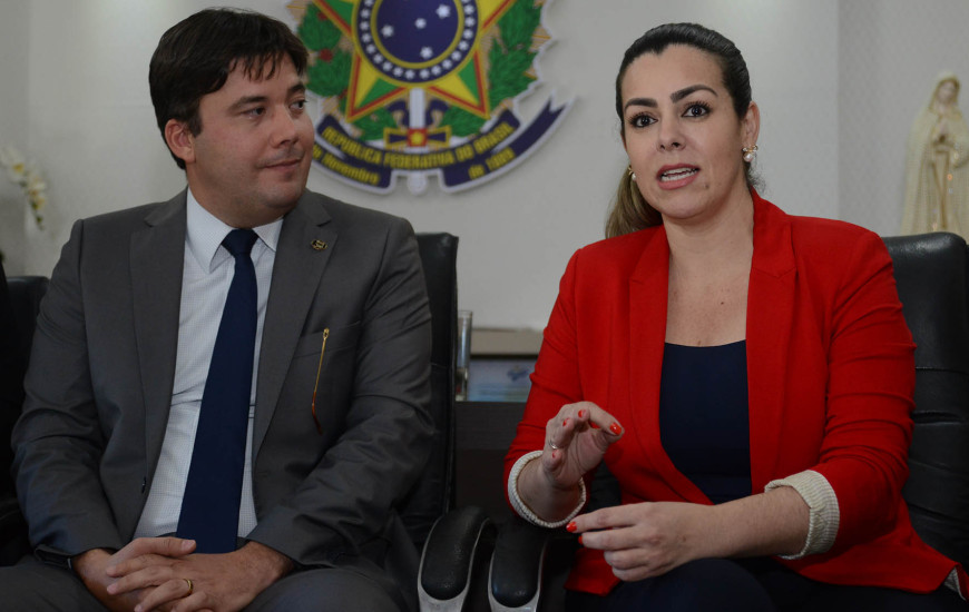 Prefeita Cinthia Ribeiro visita OAB-TO