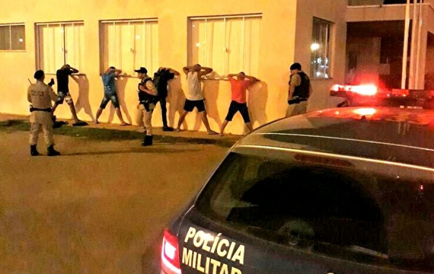 Policiais intensificaram abordagens na Capital ontem