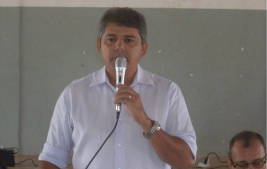 Ex-prefeito Junior Evangelista