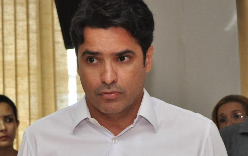 Lelis esteve reunido com famílias do Aureny 3