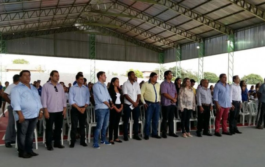 Vereador acompanhou entrega da reforma da escola