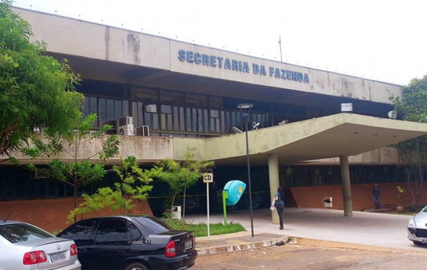 O Refis possibilita a quitação ou a negociação de débitos tributários