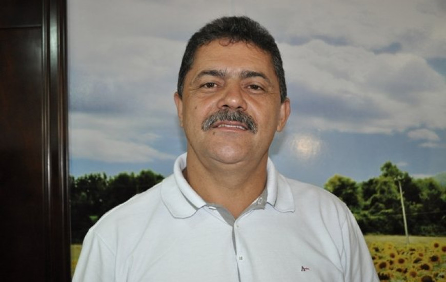 Prefeito de Araguaína, Valuar Barros