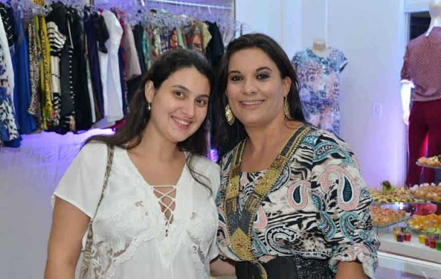 Caroline Spricigo e Flávia Bitencourt