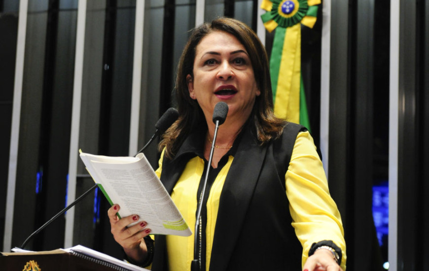 Senadora destina recursos para a Saúde 