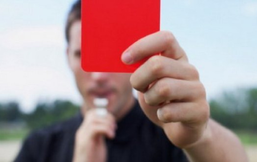 Árbitros estão sem receber desde julho de 2013