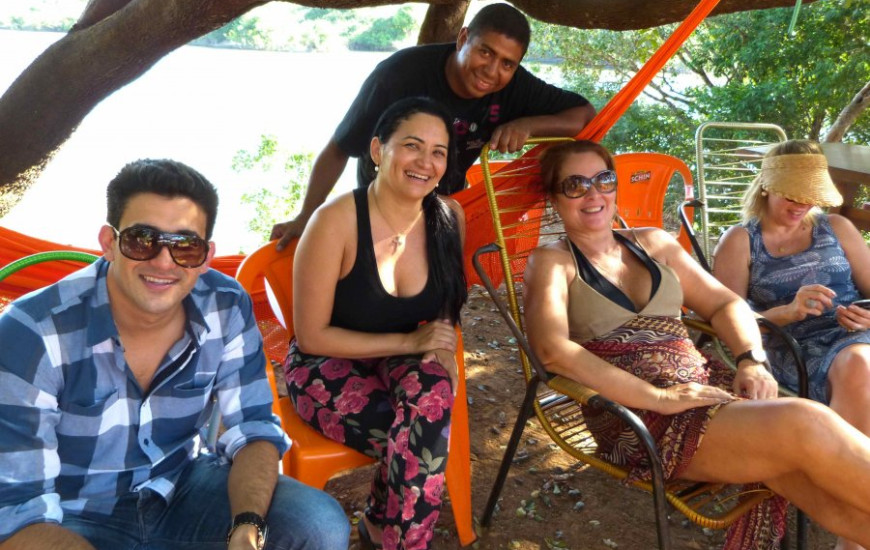 Andrino com Naná e Nair Lobo