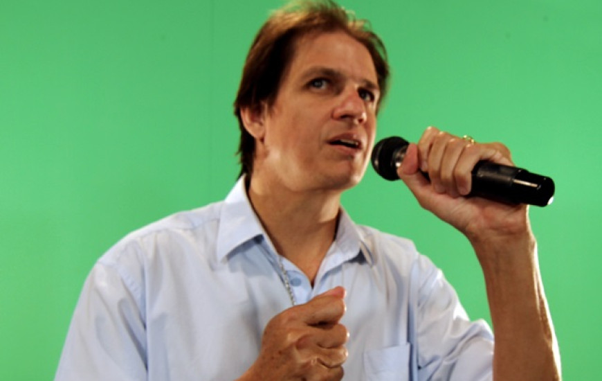 Professor Luciano Coelho