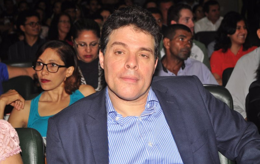 Avelar: elogiando Ataídes