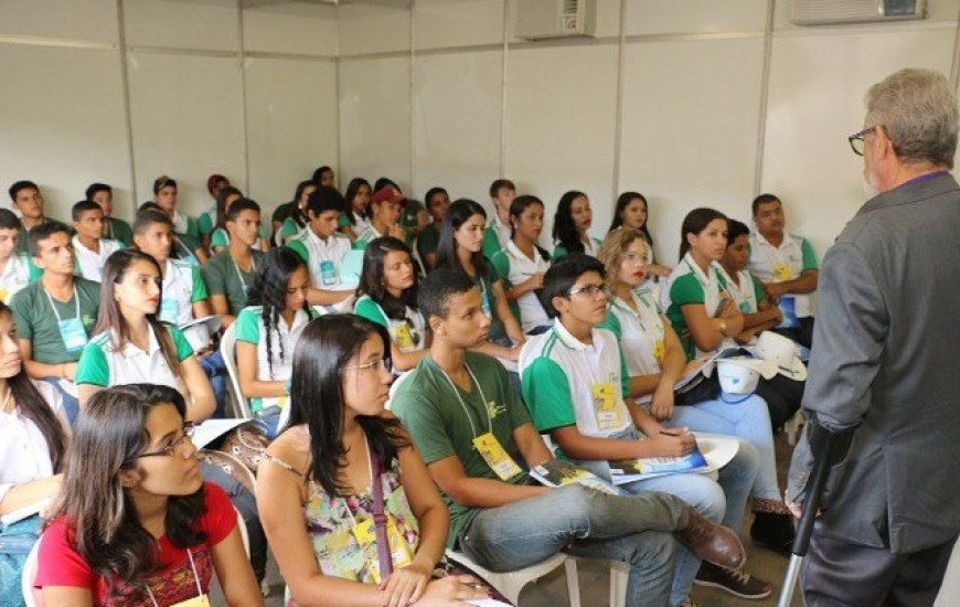 Palestras na Agrotins