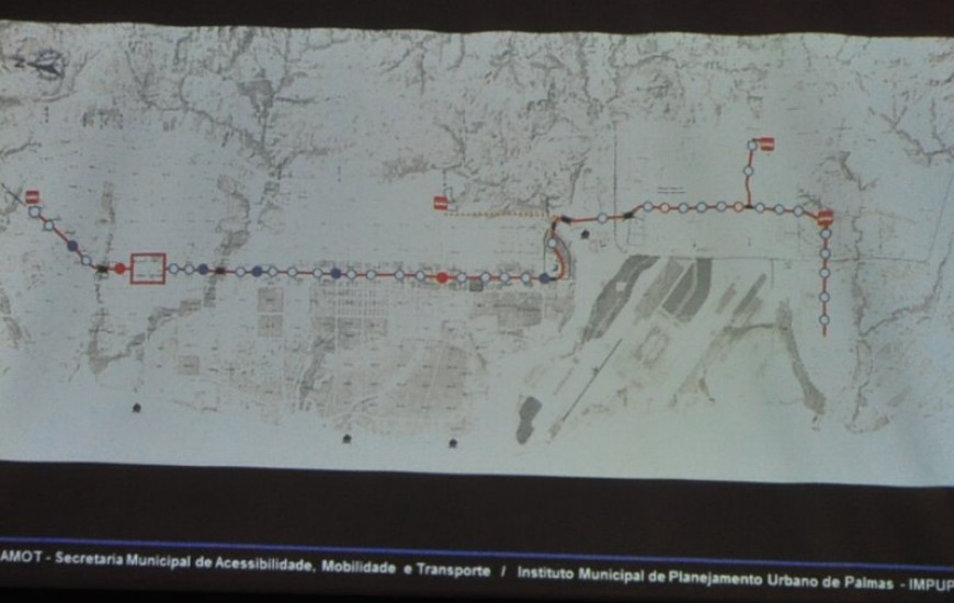 Professora diz que faltou detalhes em projeto