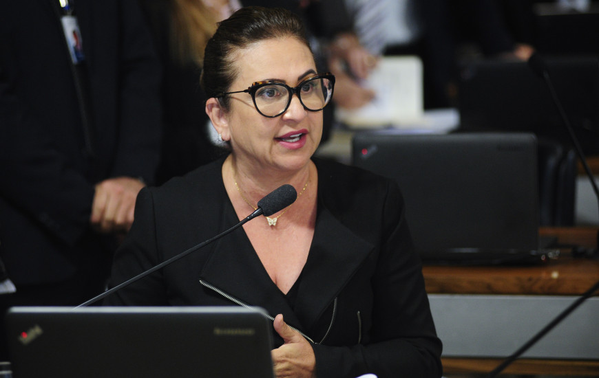 Senadora votou contra PL durante apreciação na Comissão; agora irá ao Pleno