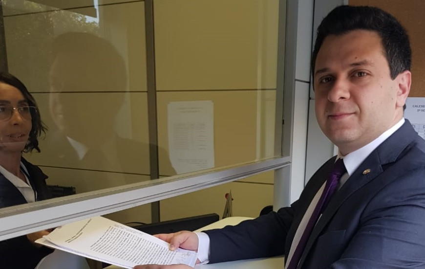 Deputado protocola representação da bancada tocantinense.