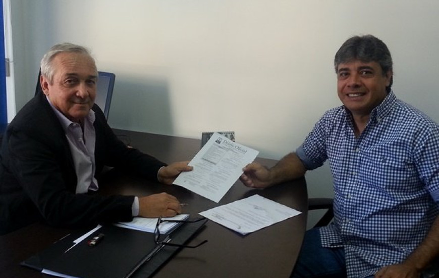 Hiram recebe Ricardo Abalém em seu gabinete