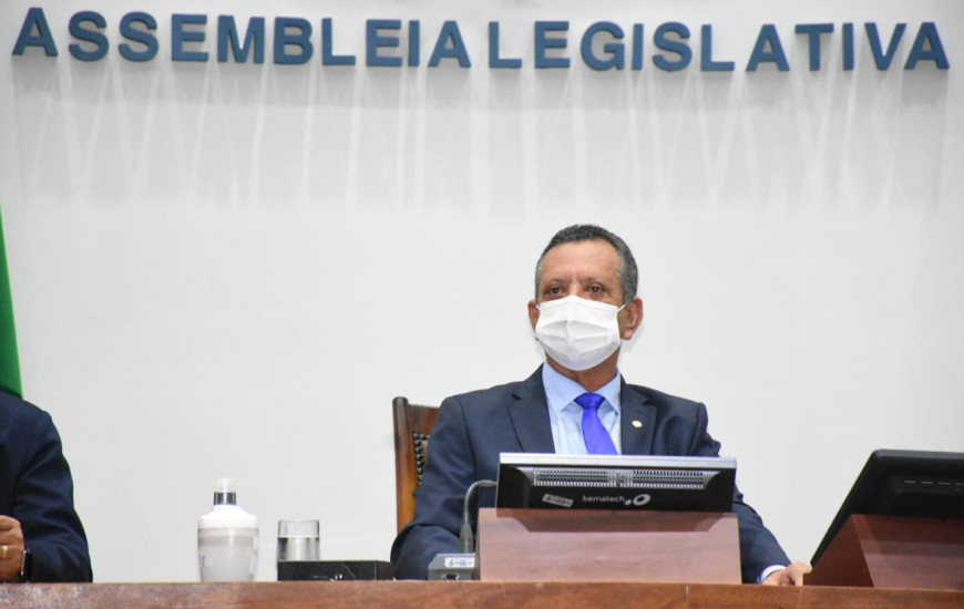 Deputado Antonio Andrade durante sessão realizada nesta terça-feira, 08.