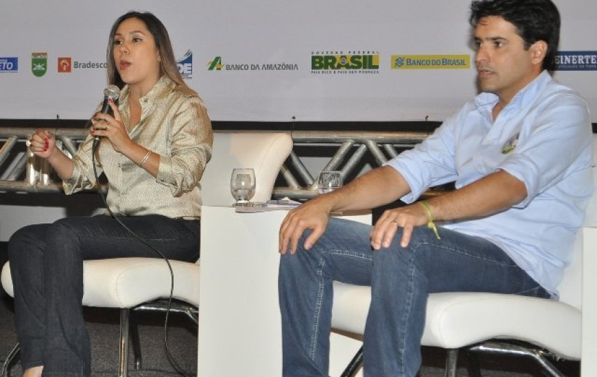 Luana alfineta Lelis