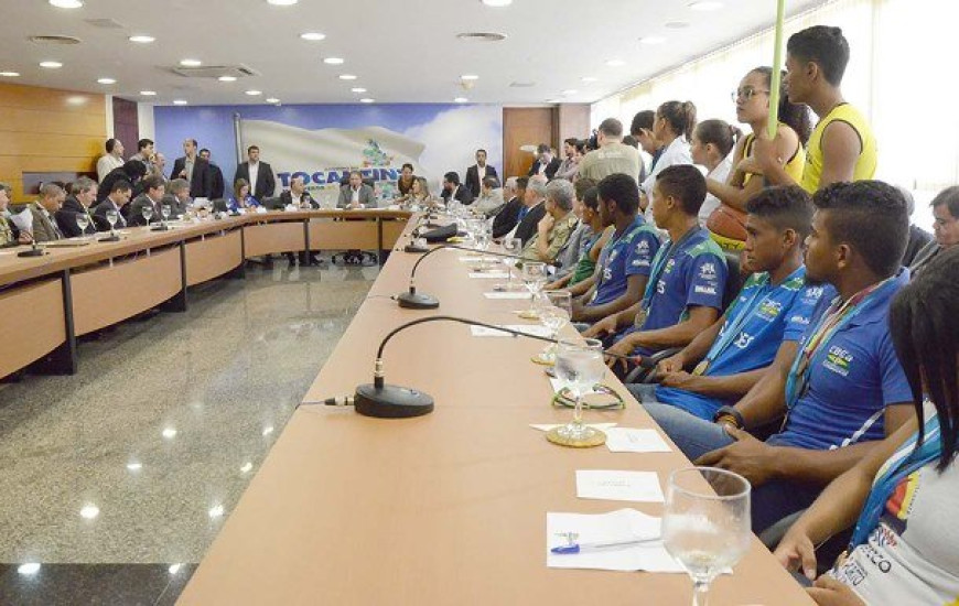 Reunião define passagem da Tocha pelo Tocantins