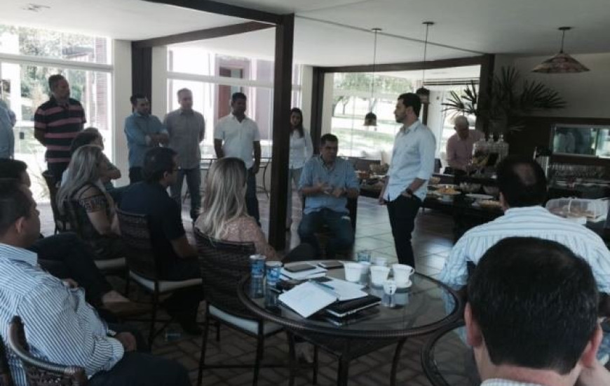 Prefeito e secretários fazem planejamento